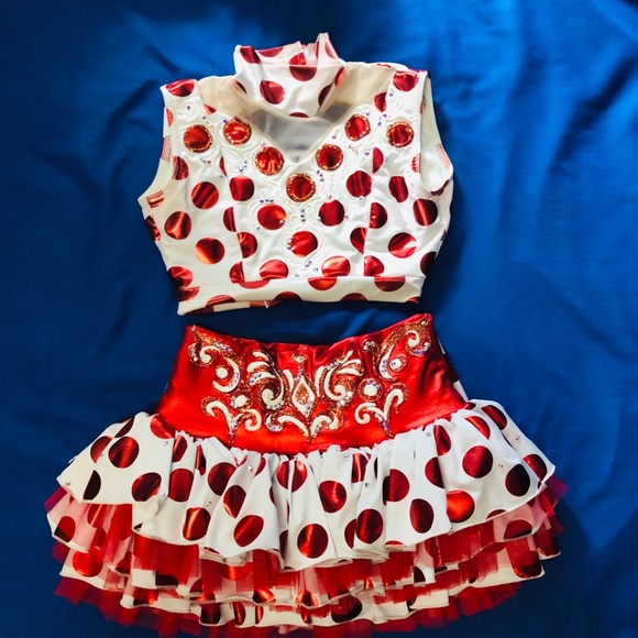 Dance Costume - Picture 2 of 3